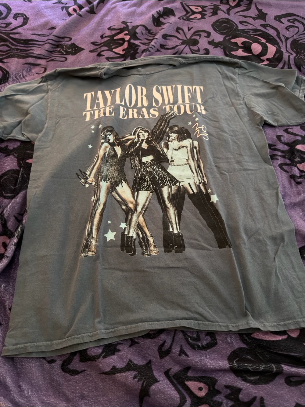 Taylor Swift blue 1989 The Eras Tour shirt